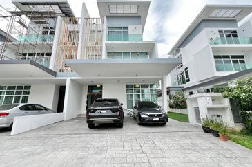 Clover Garden Residences