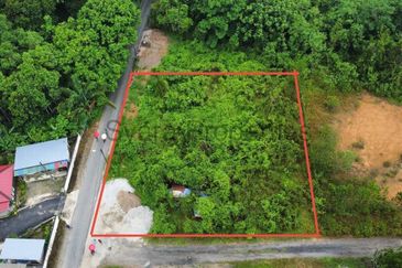 Kampung Lubok Kelubi Batu 19 1/2