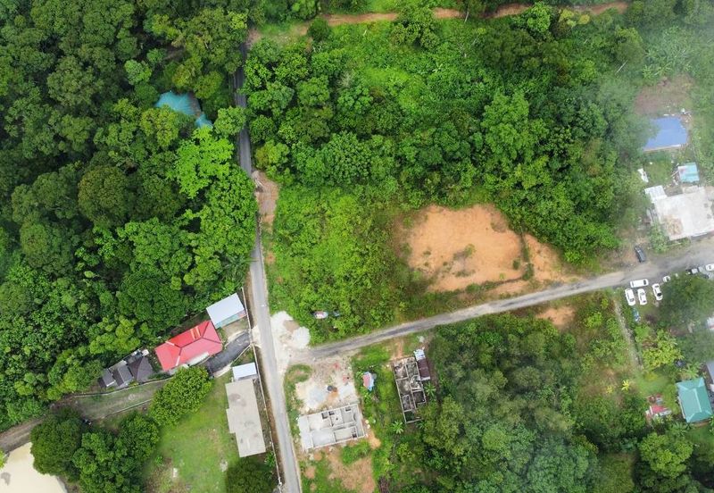 Kampung Lubok Kelubi Batu 19 1/2