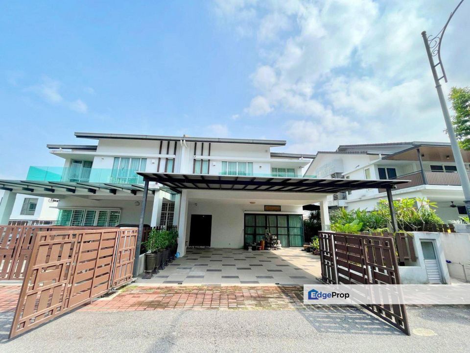 FULLY RENO FREEHOLD DOUBLE STOREY SEMI D CLUSTER 1080 RESIDENCE PRIMA SAUJANA KAJANG, Selangor, Kajang