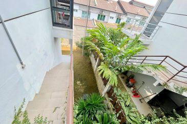 Taman 1080 Residences