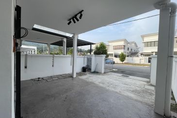 Taman Jenderam Idaman