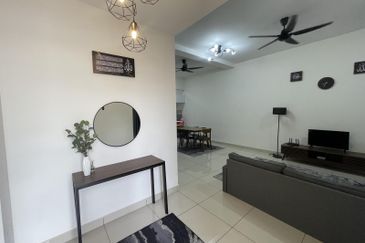 Taman Jenderam Idaman