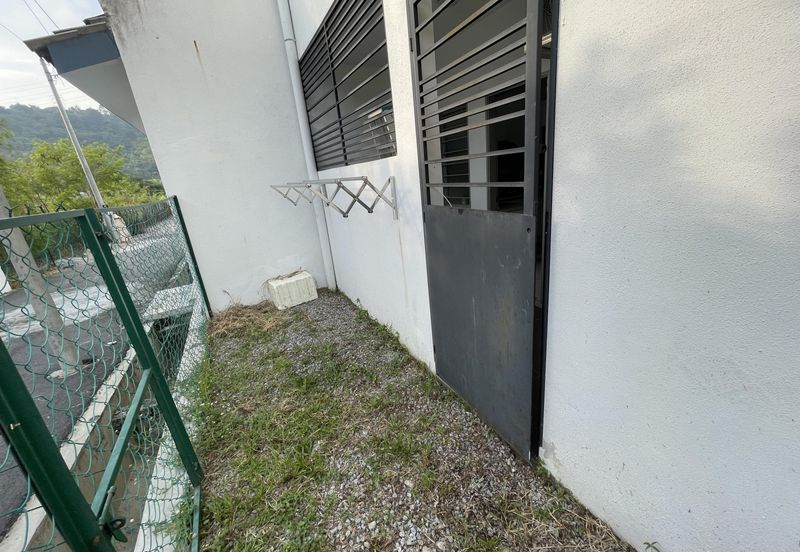 Taman Jenderam Idaman