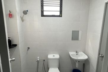 Taman Jenderam Idaman