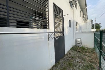 Taman Jenderam Idaman