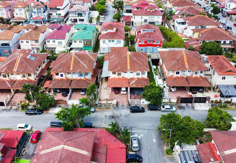 Taman Pinggiran Putra