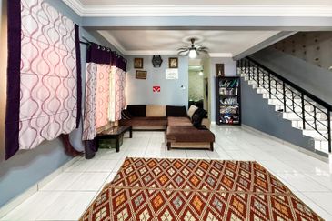 Taman Pinggiran Putra