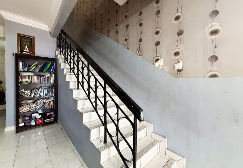 Taman Pinggiran Putra