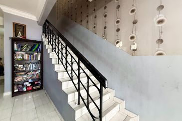 Taman Pinggiran Putra