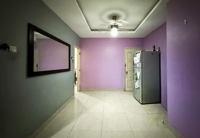 Taman Pinggiran Putra