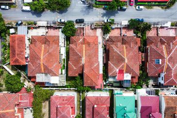 Taman Pinggiran Putra