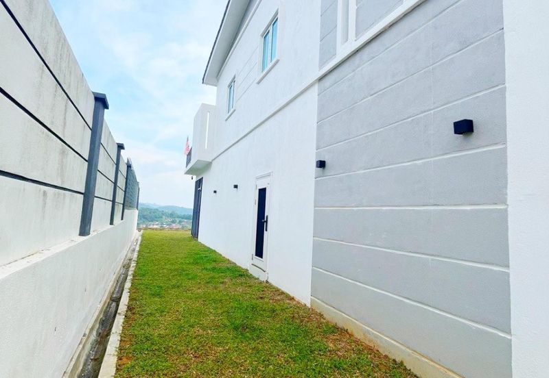 Kampung Sungai Merab