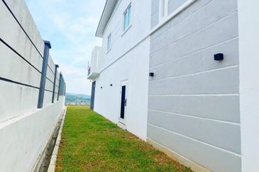 Kampung Sungai Merab