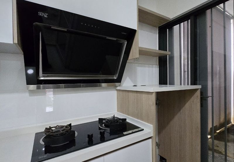 Casa Wood, CyberSouth