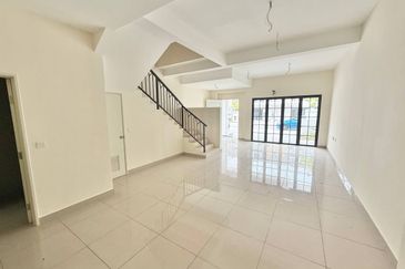 Monet Springtime @ Sunsuria City