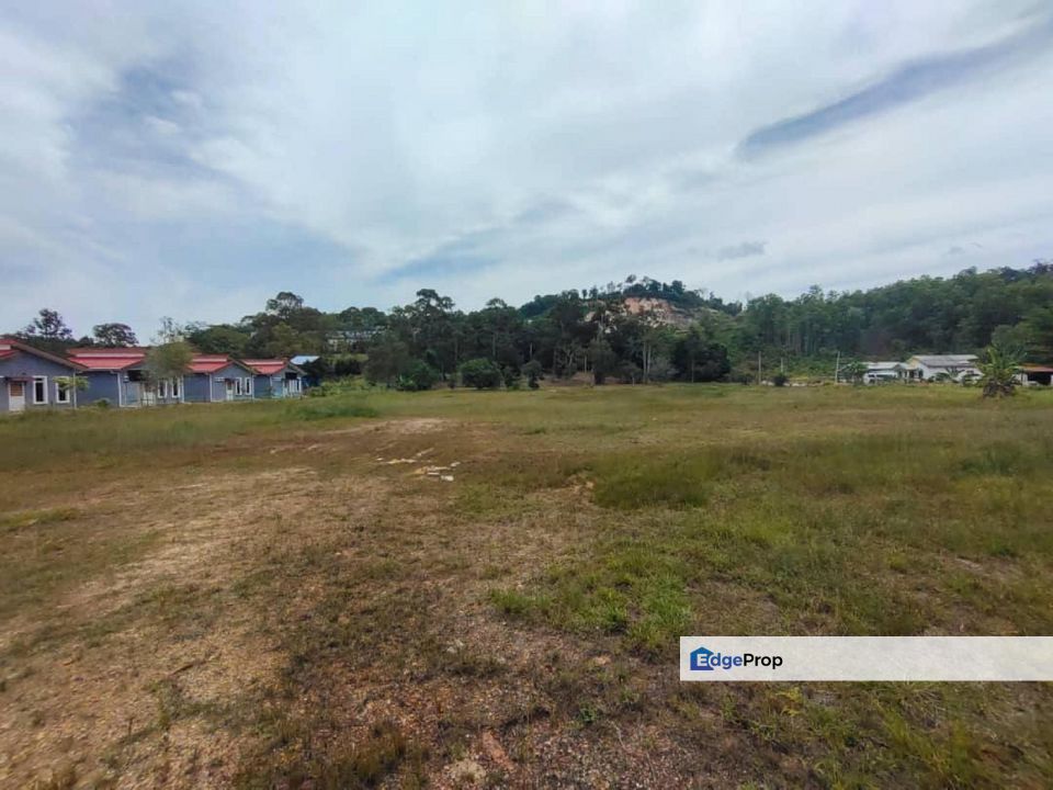 FOR SALE :  3.2 Ekar Tanah Pertanian Zoning Kediaman di Tepi Persiaran Mokhtar Dahari @ Puncak Alam, Selangor, Bandar Puncak Alam