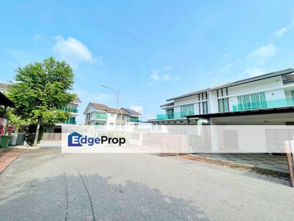 WTS / For Sale: Renovated & Extended 3 Storey Semi-D Villa (Cluster) 1080 Residence Puncak Saujana, Prima Saujana Kajang, Selangor, Kajang