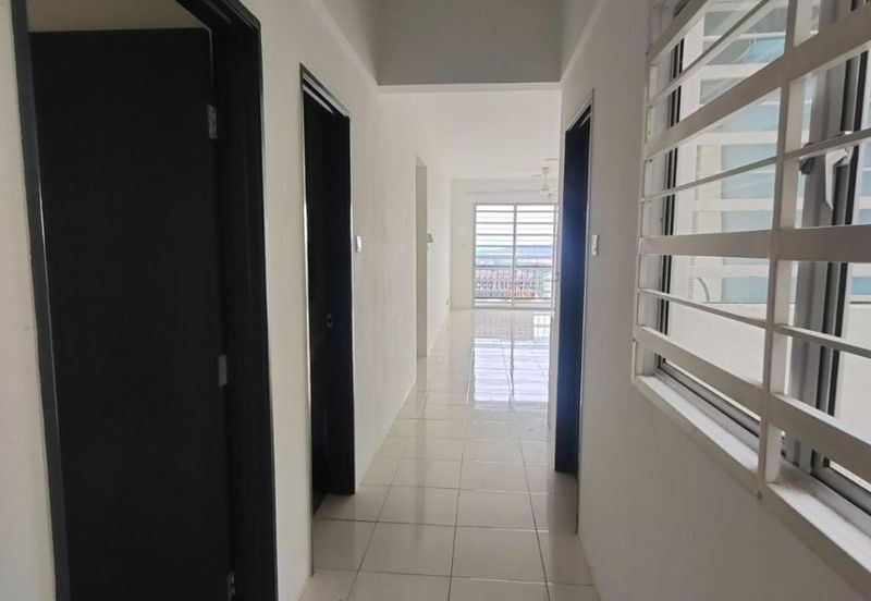 Puncak Hijauan (Hijauan Heights)