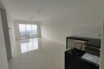 Puncak Hijauan (Hijauan Heights)