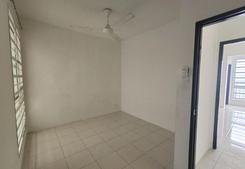 Puncak Hijauan (Hijauan Heights)