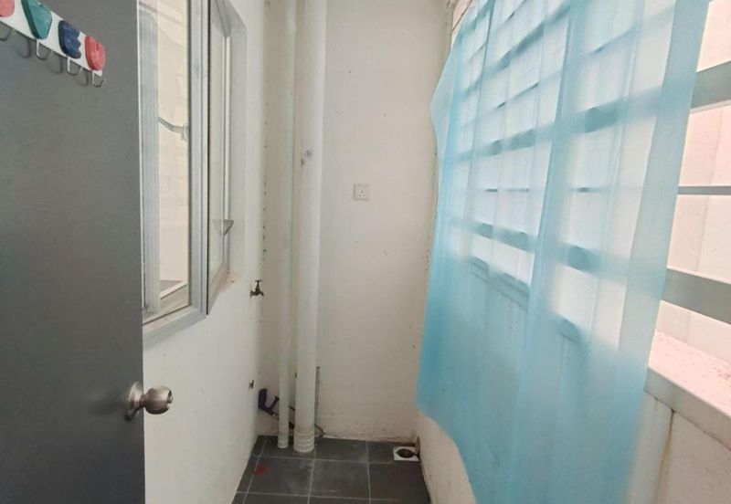 Puncak Hijauan (Hijauan Heights)