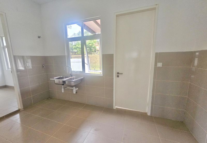 Duta Villa, Presint 14