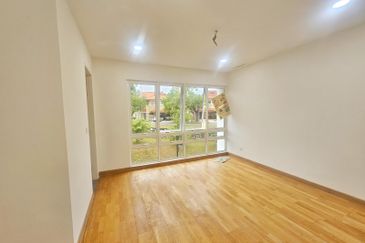 Duta Villa, Presint 14