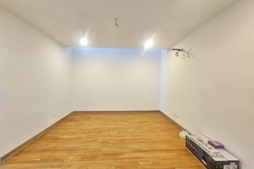 Duta Villa, Presint 14