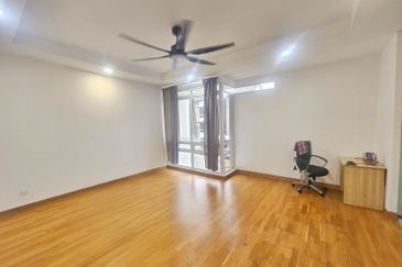 Duta Villa, Presint 14