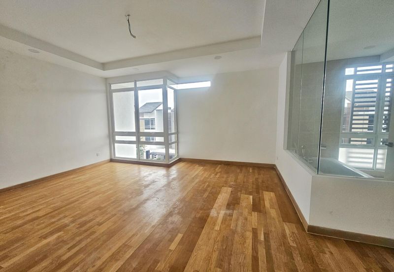 Duta Villa, Presint 14