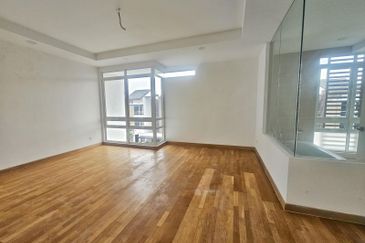 Duta Villa, Presint 14