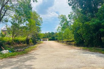 Taman Pinggiran Bayu Putra