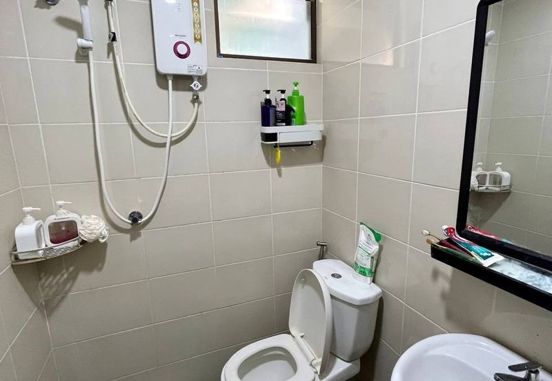 Residensi Zamrud (Zamrud Residensi)