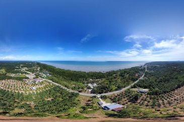 Tanah Tepi Pantai Batu Laut Freehold Non Bumi Lot