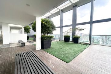 LakeFront Residence Cyberjaya