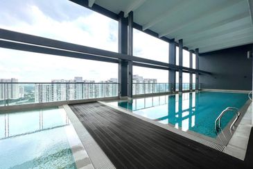 LakeFront Residence Cyberjaya