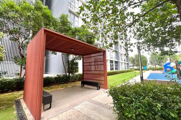 LakeFront Residence Cyberjaya