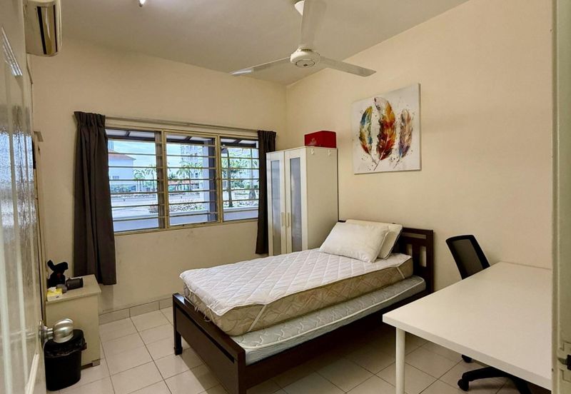 SuriaMas, Taman Sri Subang