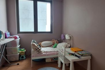 Lake Point Residence