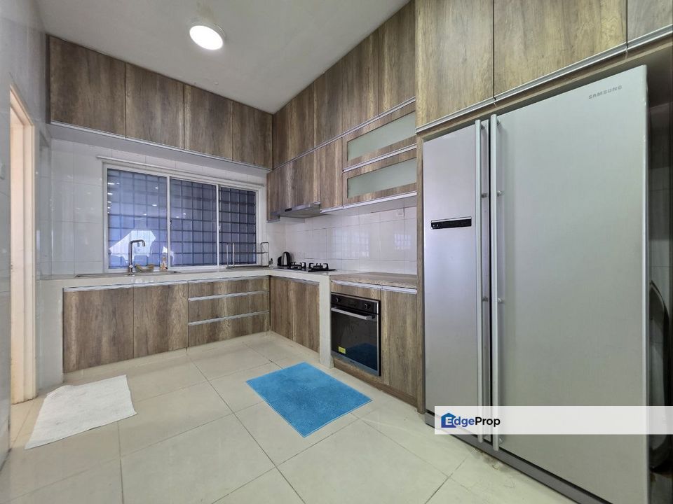 East Lake Residence, Taman Serdang Perdana, Selangor, Seri Kembangan