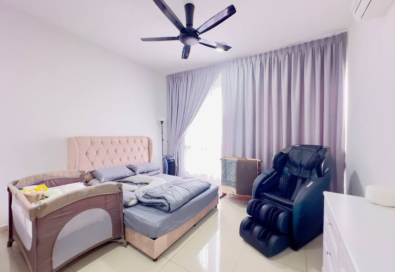 Setia Warisan Tropika (Belladonna)