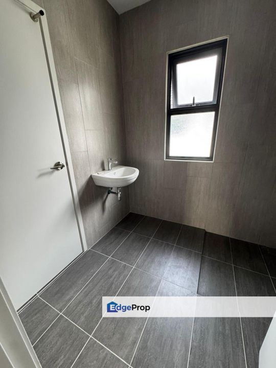 Iris u12 Taman Cahaya Alam Shah Alam, Selangor, Shah Alam