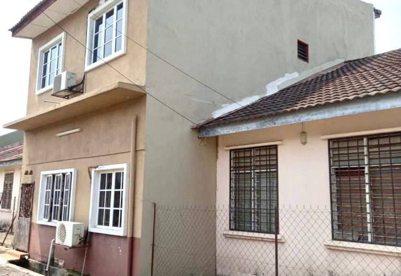 Desa Pinggiran Putra