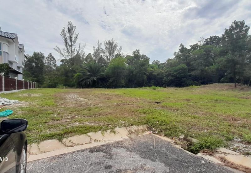 Perdana Lakeview East