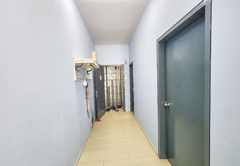 PR1MA Lakefront Homes