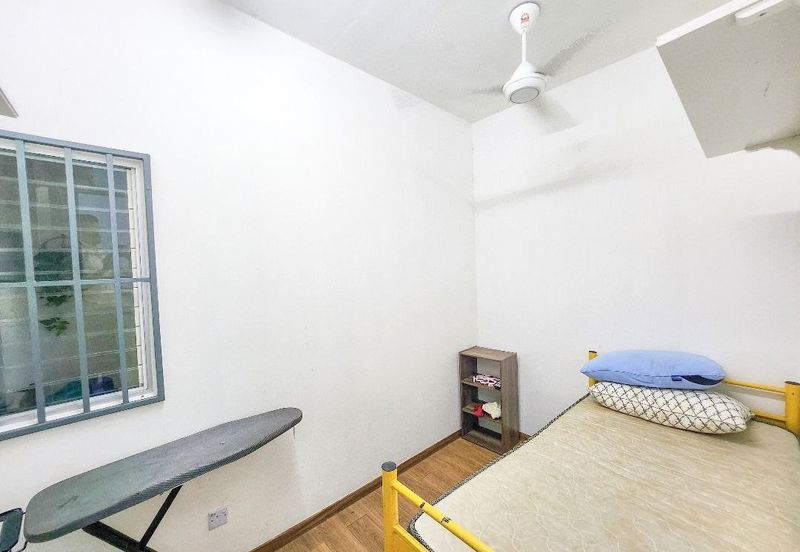 PR1MA Lakefront Homes