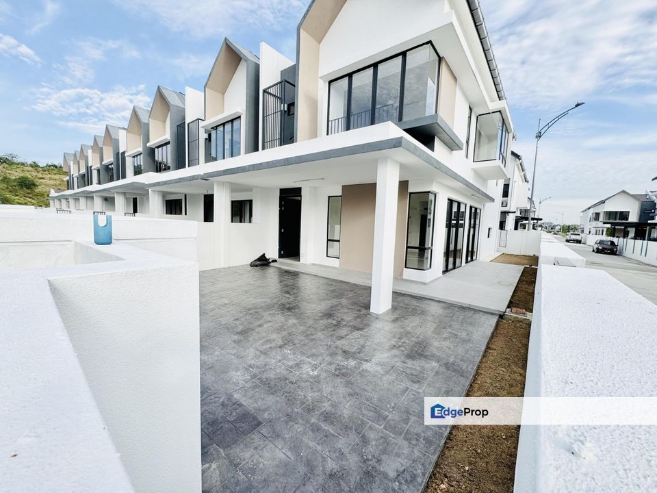 END LOT FACING OPEN | Aiora Bandar Serenia City Sepang, Selangor, Dengkil