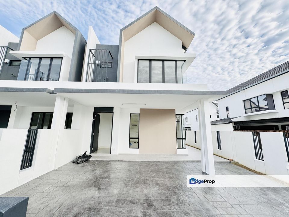 END LOT FACING OPEN | Aiora Bandar Serenia City Sepang, Selangor, Dengkil