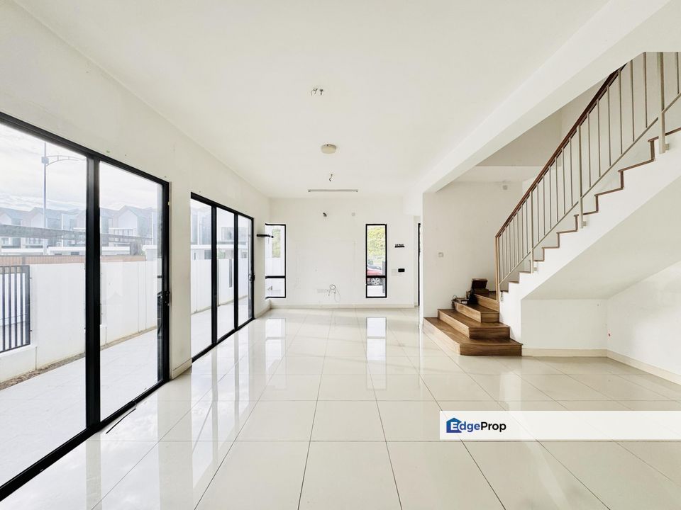 END LOT FACING OPEN | Aiora Bandar Serenia City Sepang, Selangor, Dengkil